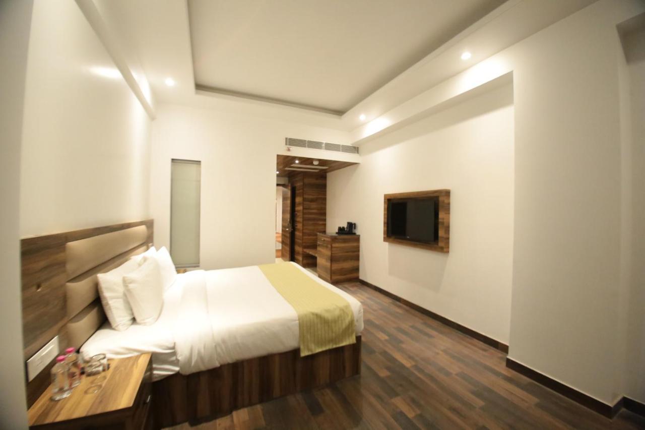 County Inn Vaishali Nagar, Джайпур Екстериор снимка
