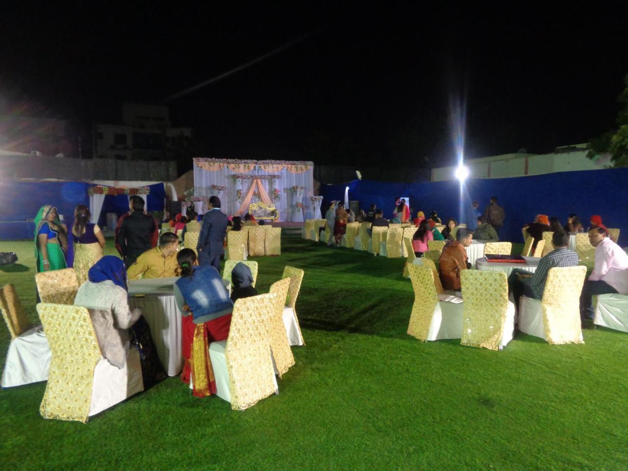 County Inn Vaishali Nagar, Джайпур Екстериор снимка