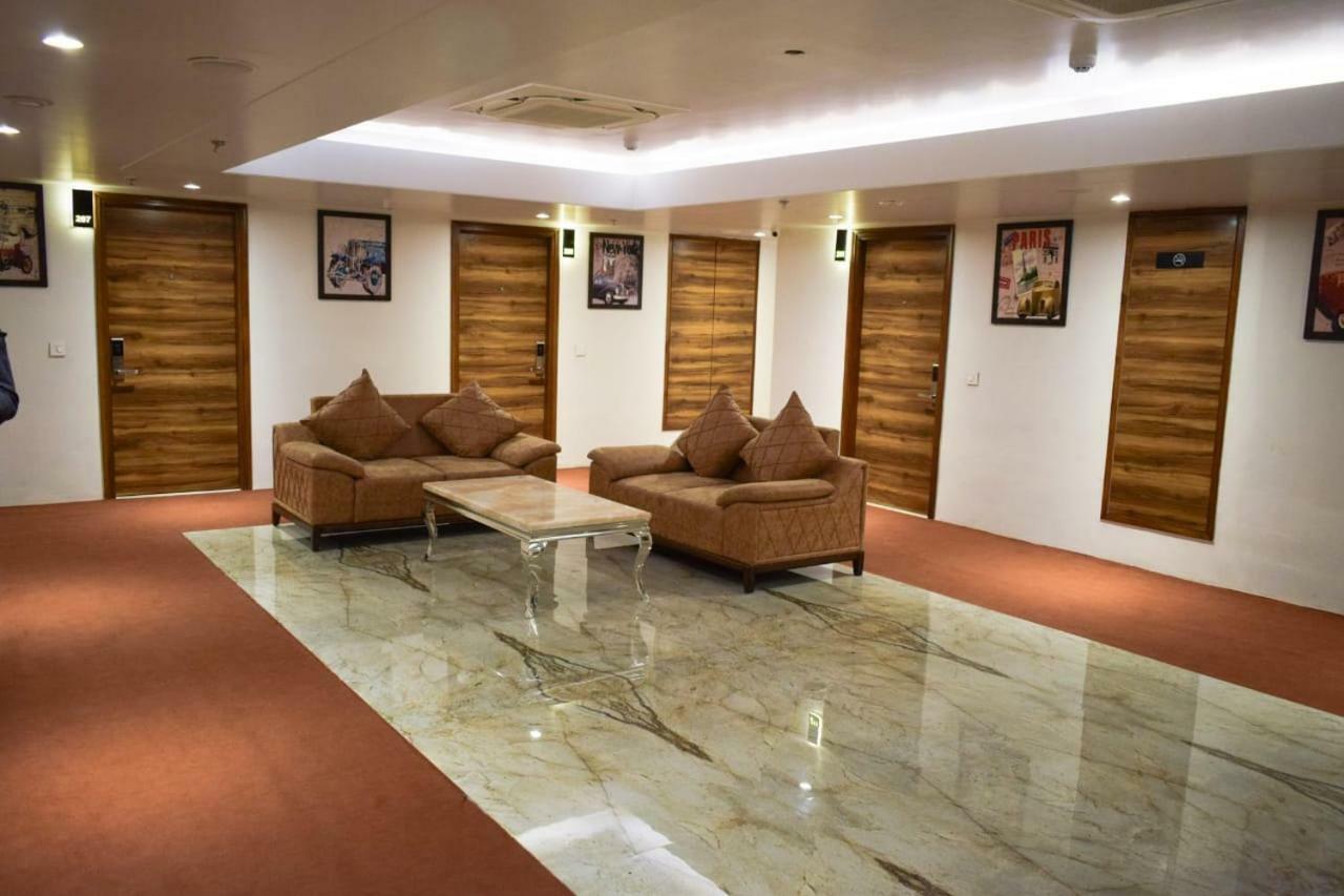 County Inn Vaishali Nagar, Джайпур Екстериор снимка