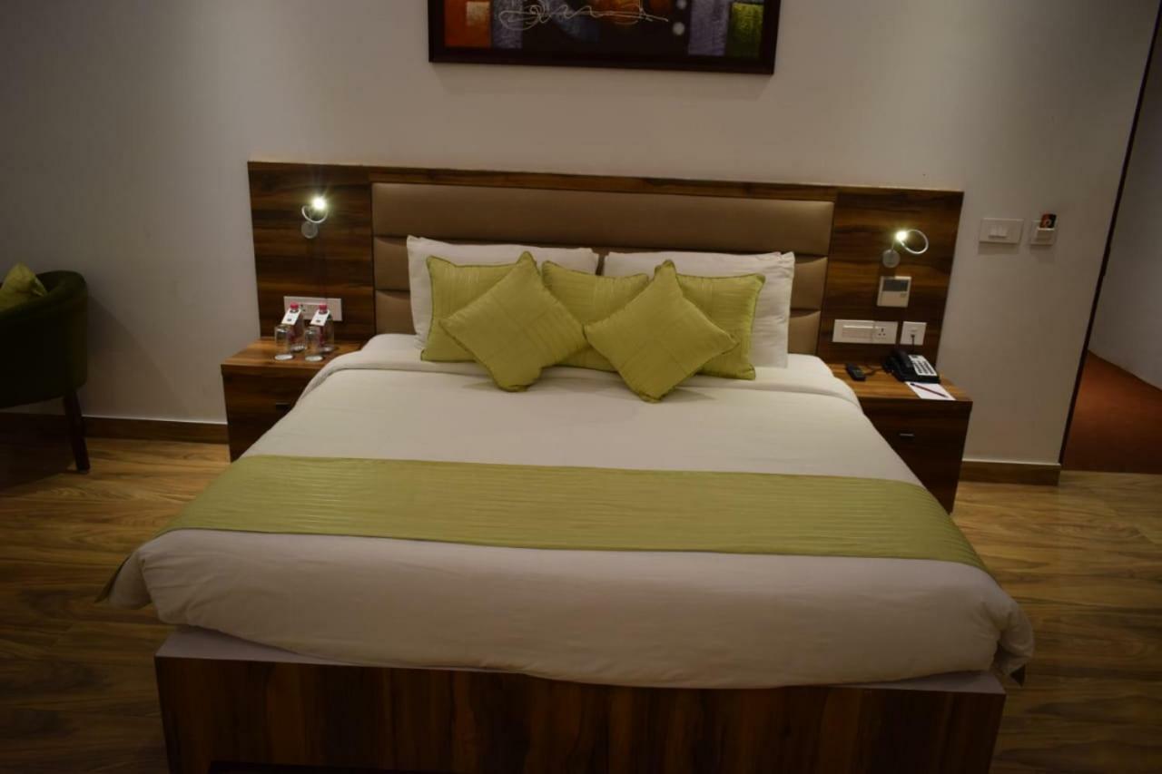 County Inn Vaishali Nagar, Джайпур Екстериор снимка